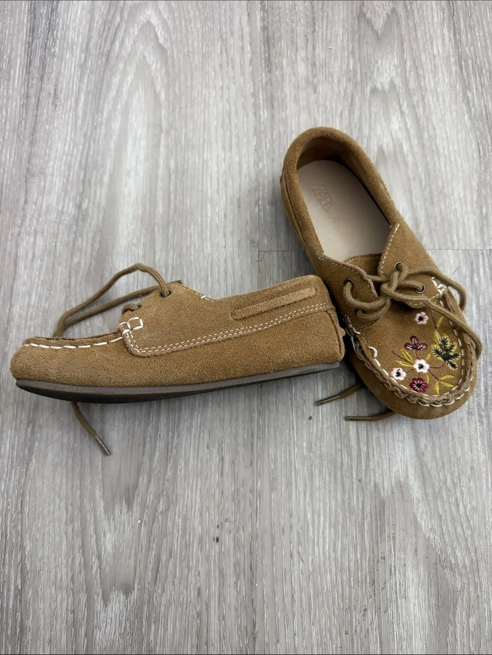 Zara Kids Tan Suede Floral Embroidered Moccasins